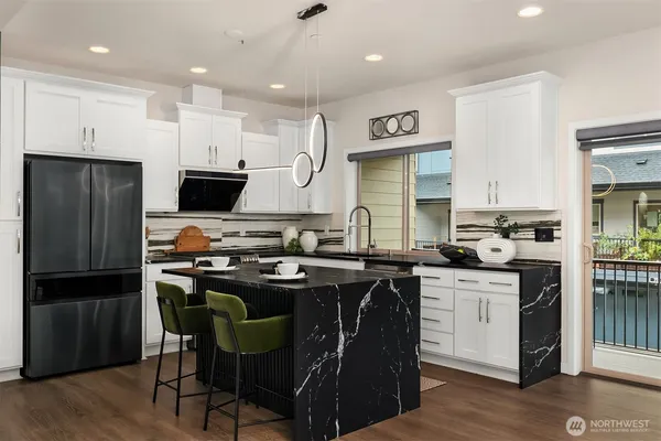 $1,198,000 | 1363 8th Avenue Northeast, Unit 7 1, Issaquah, WA 98029
