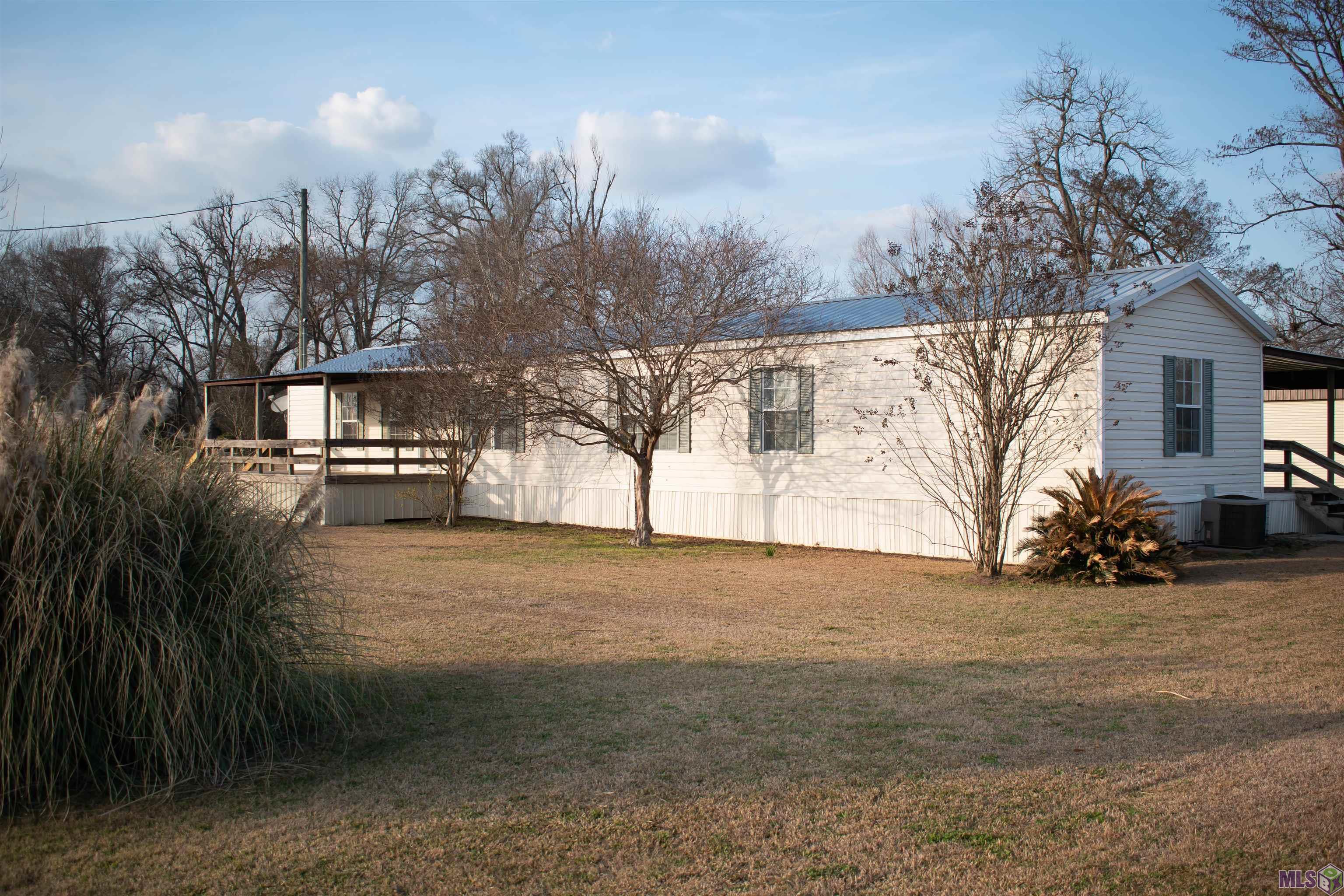 118 Philmore Burley Road Monterey, LA 71354 - Photo 2 of 23