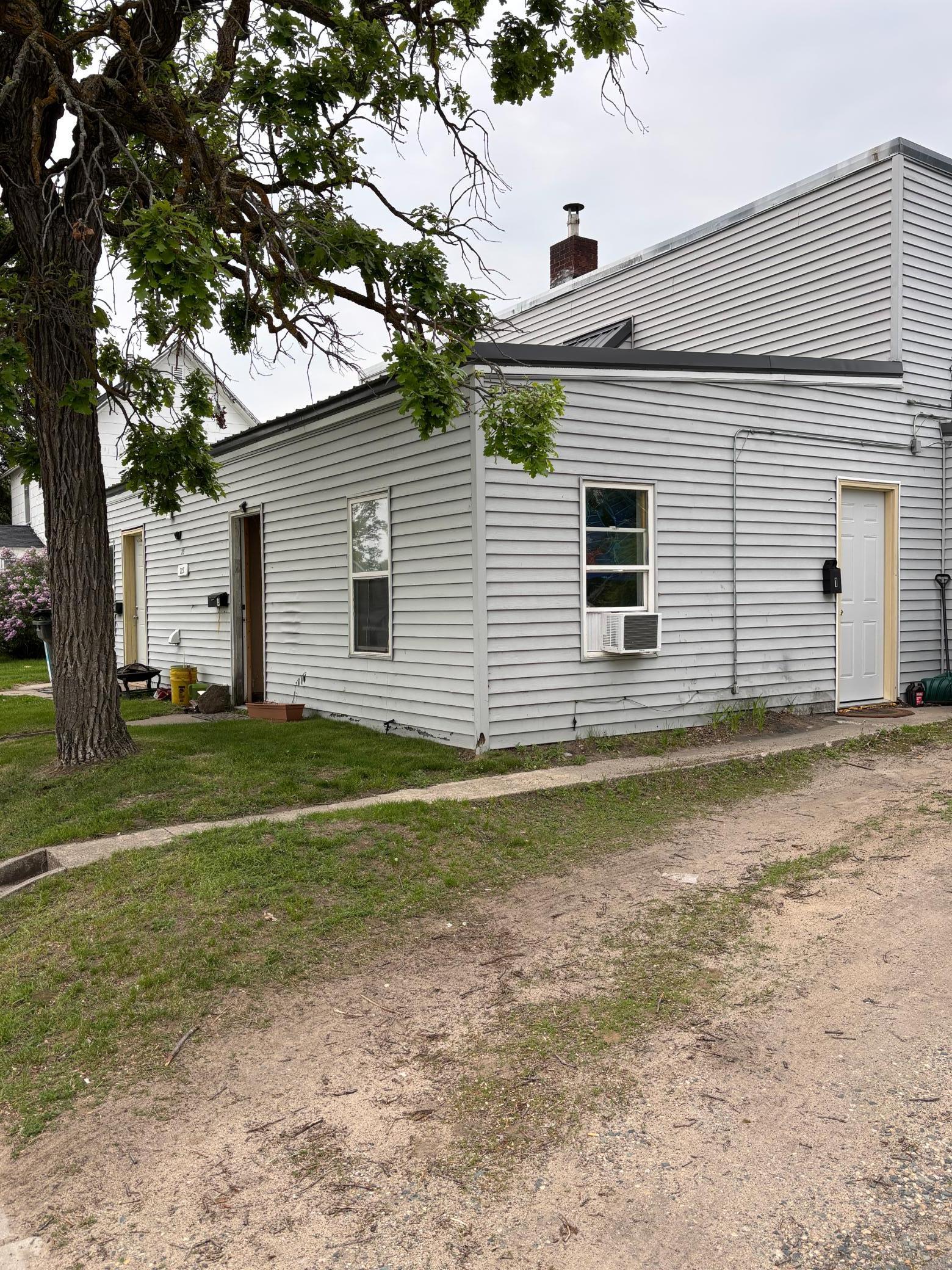 215 9th Street Northwest Bemidji, MN 56601 - Photo 6 of 36