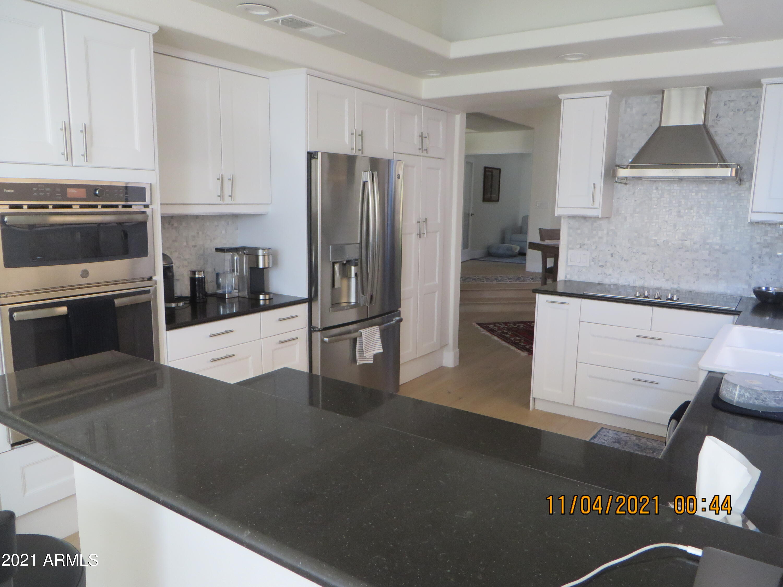 7525 East Gainey Ranch Road, Unit 182 Scottsdale, AZ 85258 - Photo 2 of 13 Kitchen