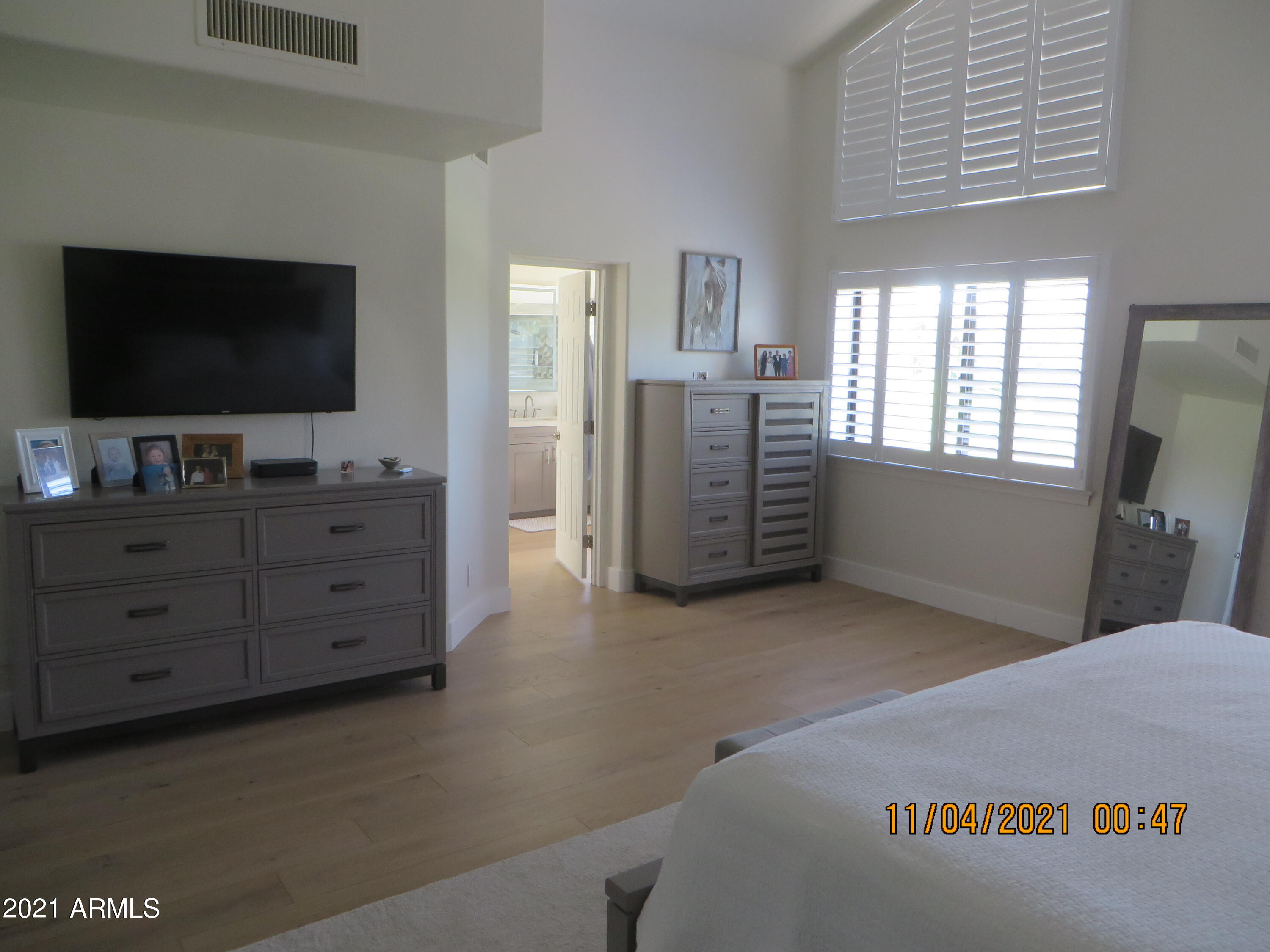 7525 East Gainey Ranch Road, Unit 182 Scottsdale, AZ 85258 - Photo 8 of 13 Master Bedroom 2