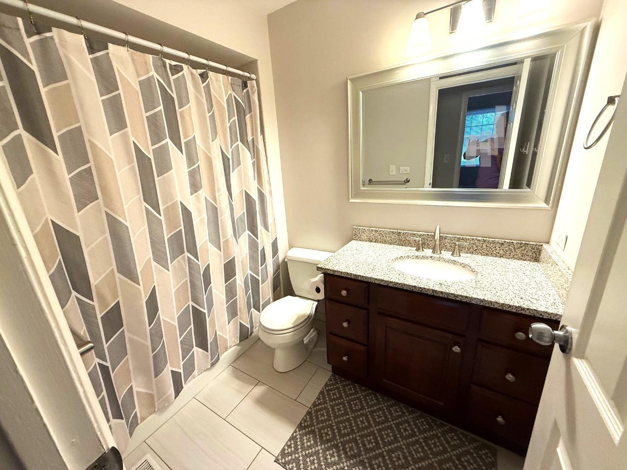 1395 Kingsdale Road Hoffman Estates, IL 60169 - Photo 11 of 21 Gallery Image 11