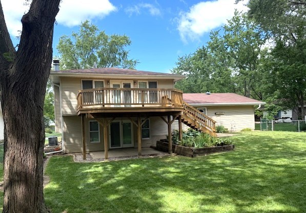 1395 Kingsdale Road Hoffman Estates, IL 60169 - Photo 20 of 21 Gallery Image 20