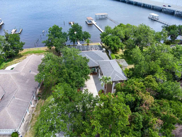 $1,250,000 | 113 Florida Avenue, Lynn Haven, FL 32444