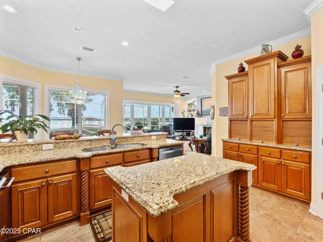 $1,250,000 | 113 Florida Avenue, Lynn Haven, FL 32444