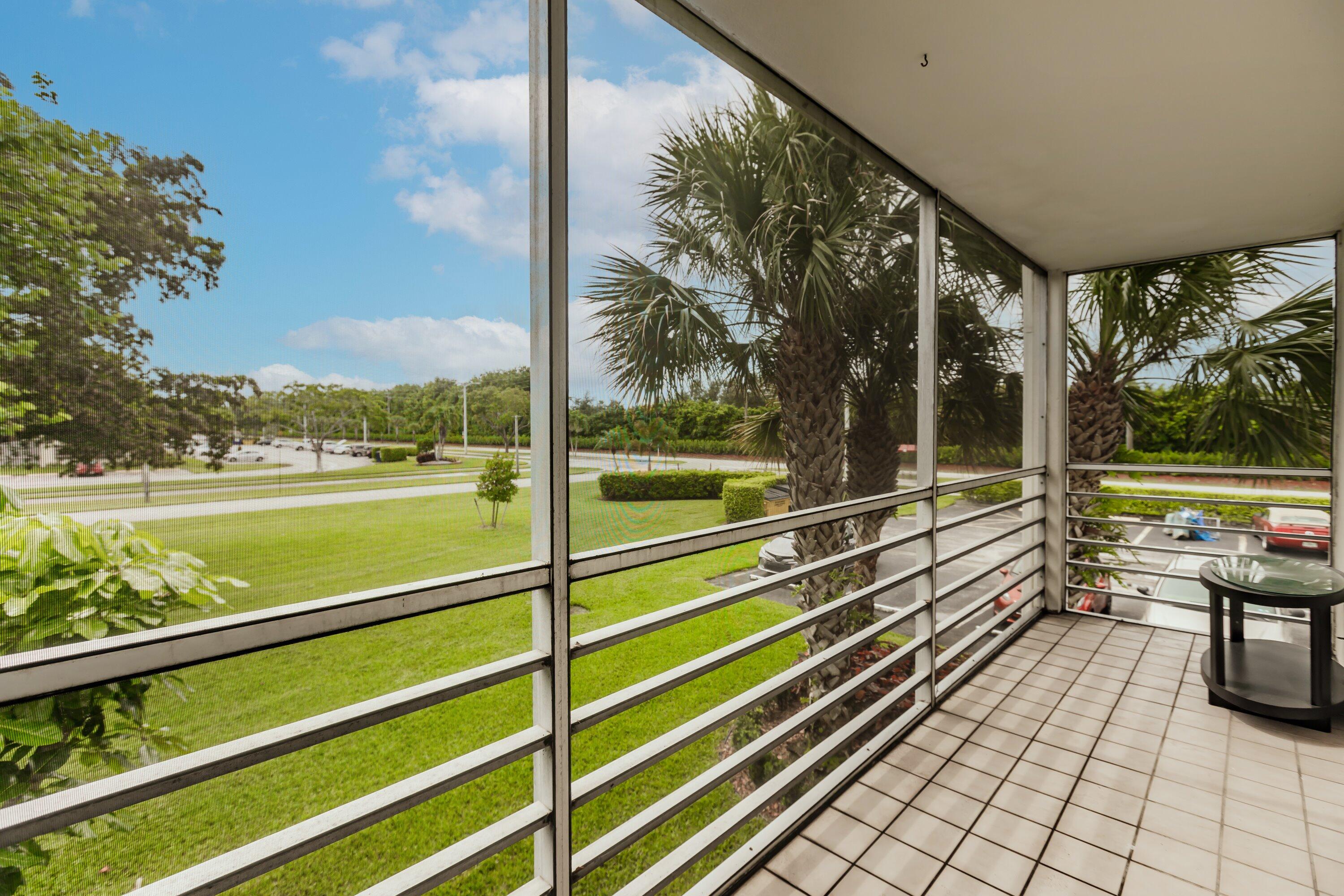 322 Brighton H Boca Raton, FL 33434 - Photo 17 of 18 17-photo-19