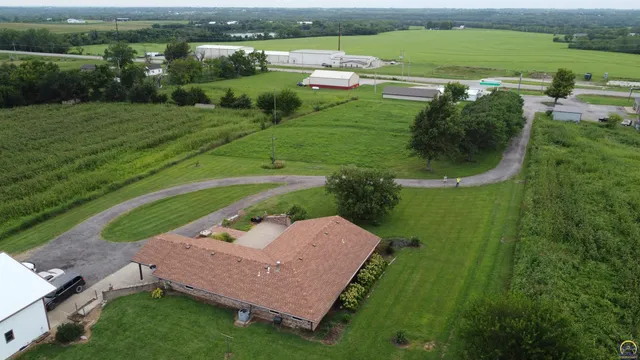 $425,000 | 7142 Highway 4, Meriden, KS 66512