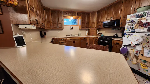 $425,000 | 7142 Highway 4, Meriden, KS 66512