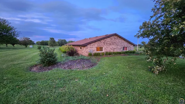 $425,000 | 7142 Highway 4, Meriden, KS 66512