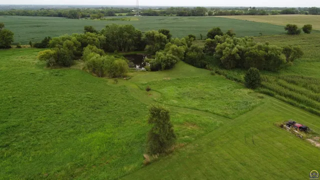 $425,000 | 7142 Highway 4, Meriden, KS 66512