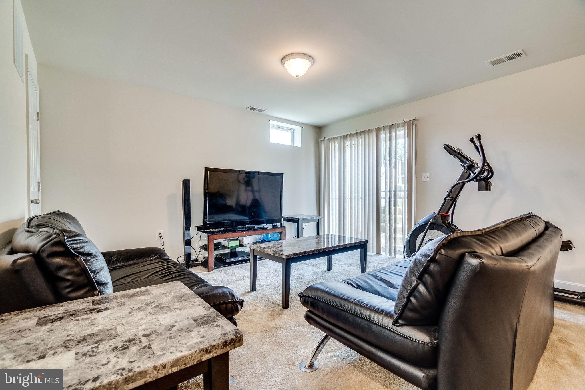 4242 Meyers Road Triangle, VA 22172 - Photo 40 of 50