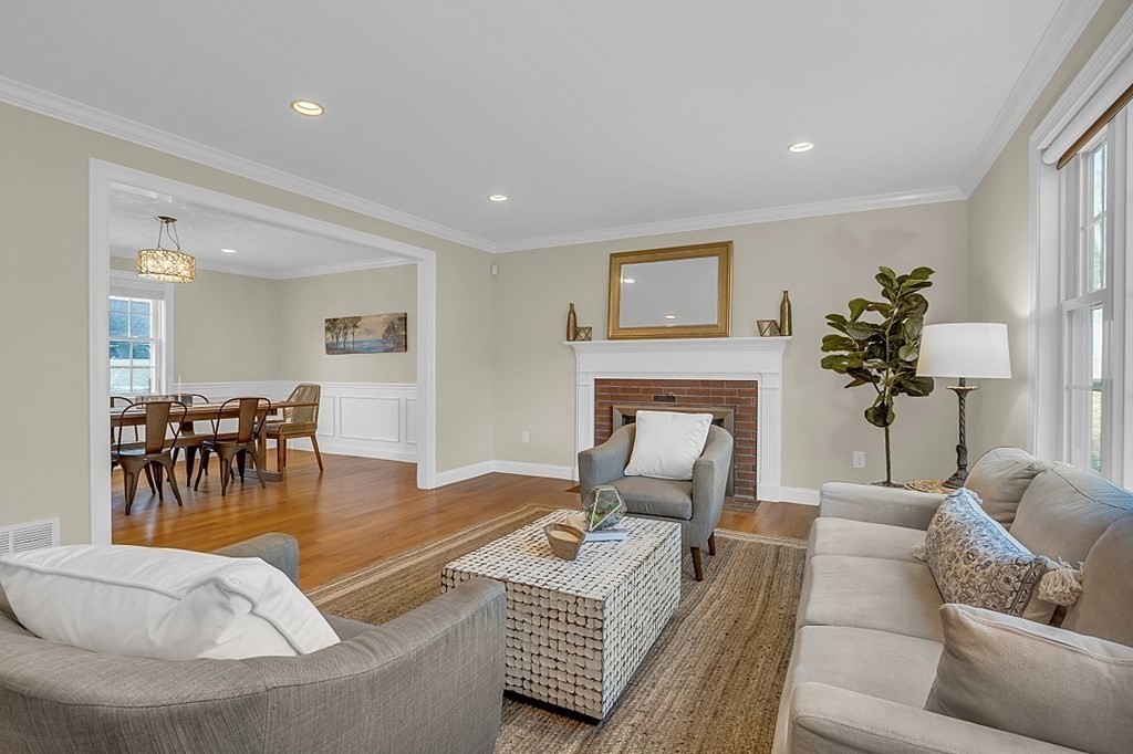 35 Pinewood Road Wellesley, MA 02482 - Photo 5 of 39 a living room with furniture and a table