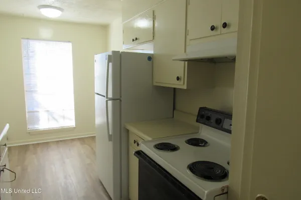 $995 | 1625 St Mary Street, Unit 10, Jackson, MS 39202