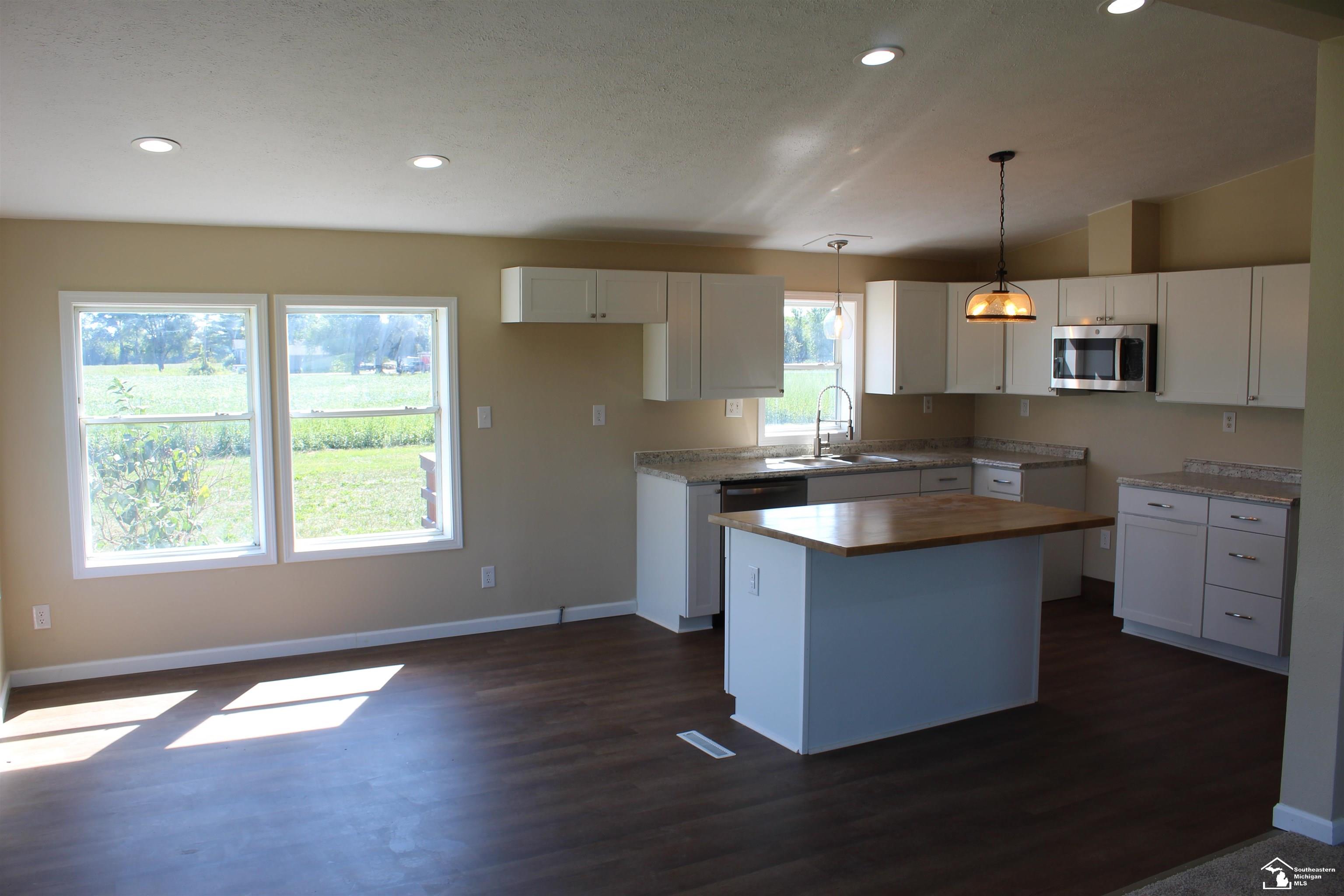 2704 Sheick Road Monroe, MI 48162 - Photo 33 of 71