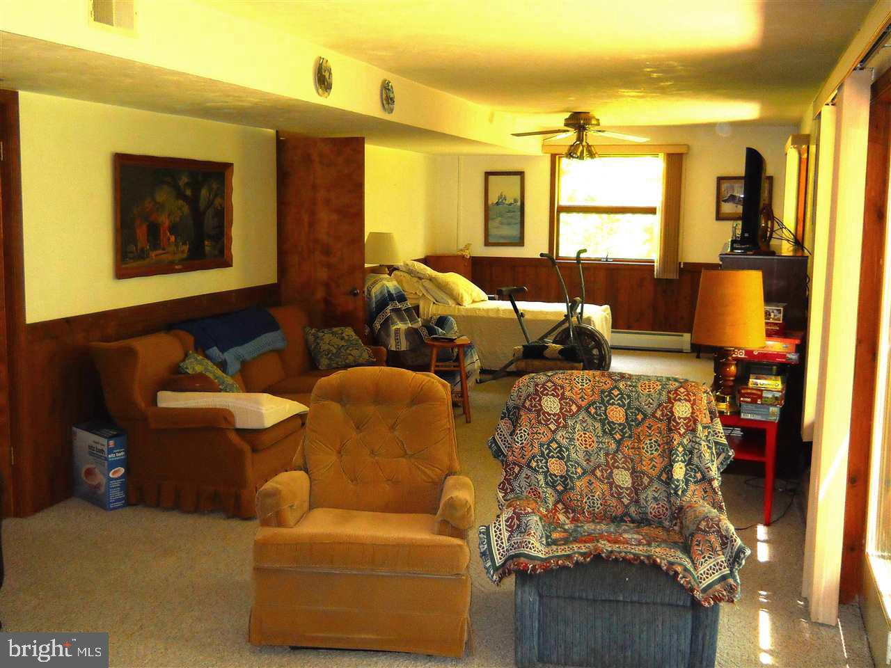 5801 C Crone Road Dover, PA 17315 - Photo 22 of 34 Gallery Image 22