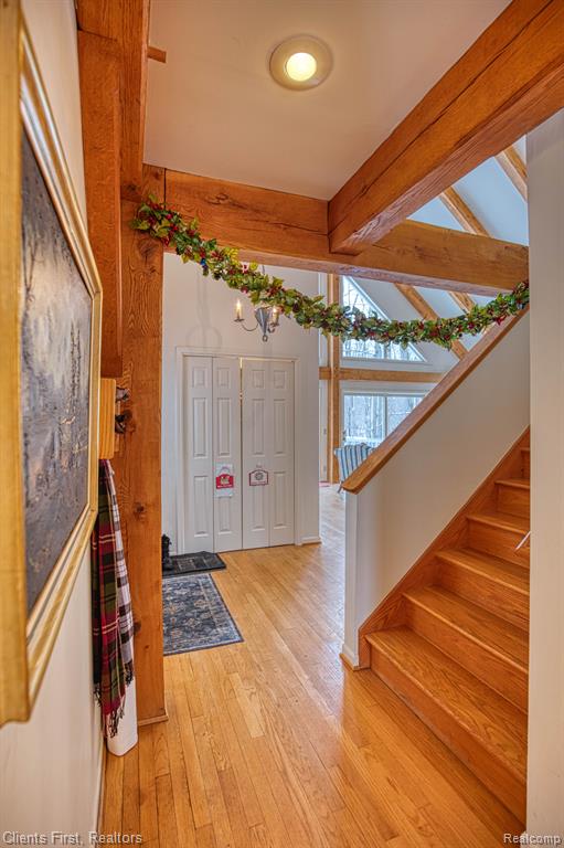 5400 Richardson Road Howell, MI 48843 - Photo 6 of 55