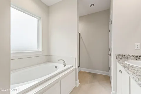 $260,000 | 209 Adry Lane, Youngsville, LA 70592