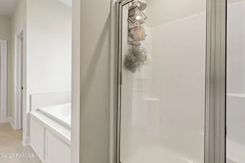 $260,000 | 209 Adry Lane, Youngsville, LA 70592