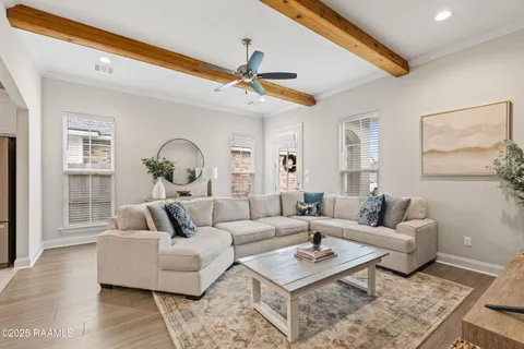 $260,000 | 209 Adry Lane, Youngsville, LA 70592