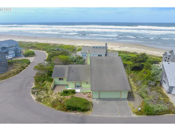$998,000 | 88878 Shoreline Drive, Florence, OR 97439