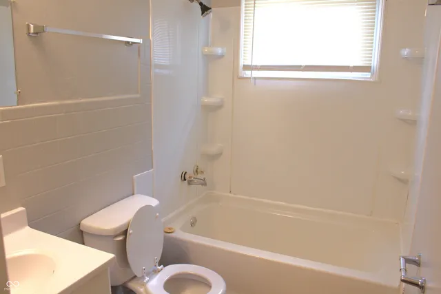 $166,000 | 894 South Auburn Street, Indianapolis, IN 46241