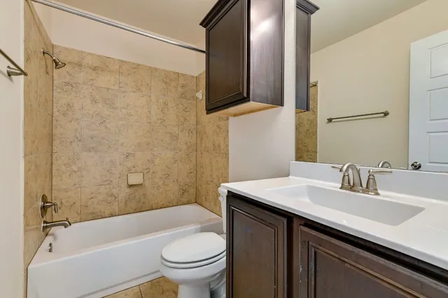 $1,995 | 18421 Tallgrass Prairie Drive, Pflugerville, TX 78660