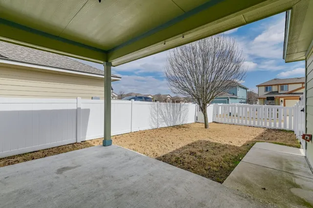 $1,995 | 18421 Tallgrass Prairie Drive, Pflugerville, TX 78660