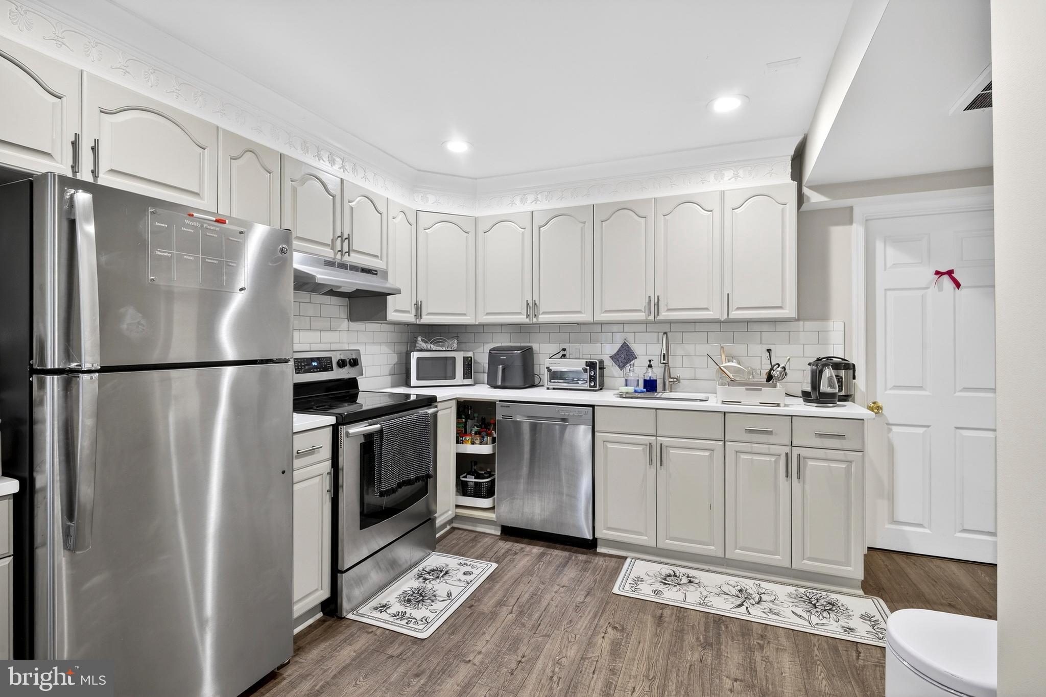 2013 Sullivan Lane Silver Spring, MD 20906 - Photo 59 of 73