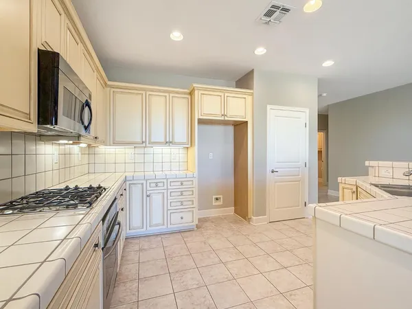 $555,000 | 212 Quail Covey Court, Lincoln, CA 95648