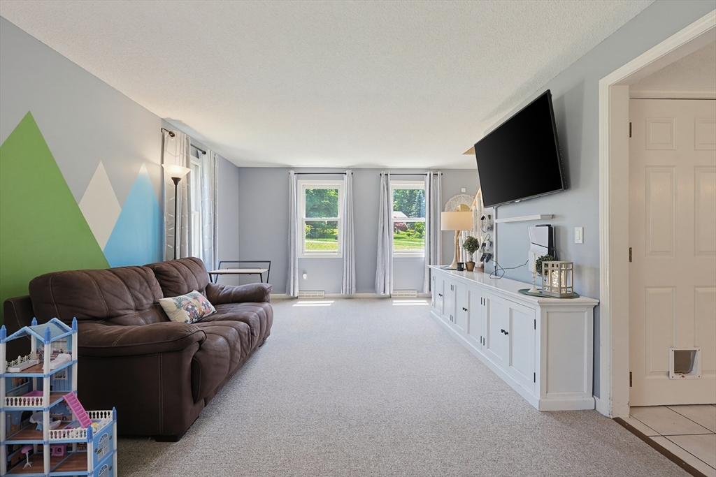 14 Revere Road Southwick, MA 01077 - Photo 17 of 41 Gallery Image 17