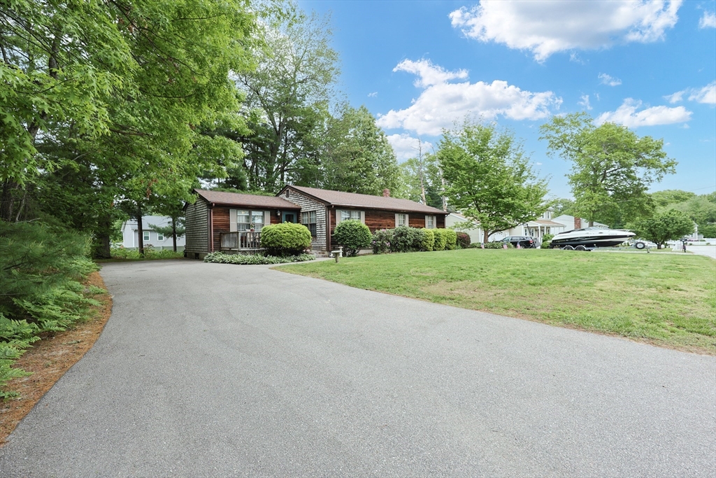 18 Phyllis Road Taunton, MA 02780 - Photo 1 of 20 Gallery Image 1