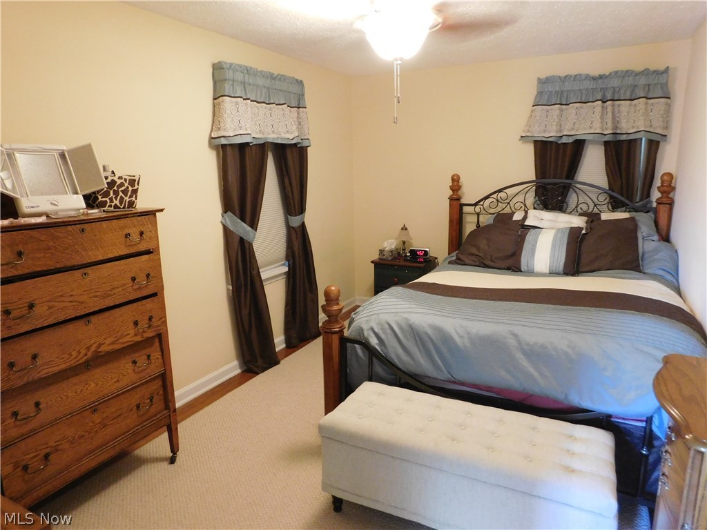 4803 Westbourne Road Cleveland, OH 44124 - Photo 4 of 13