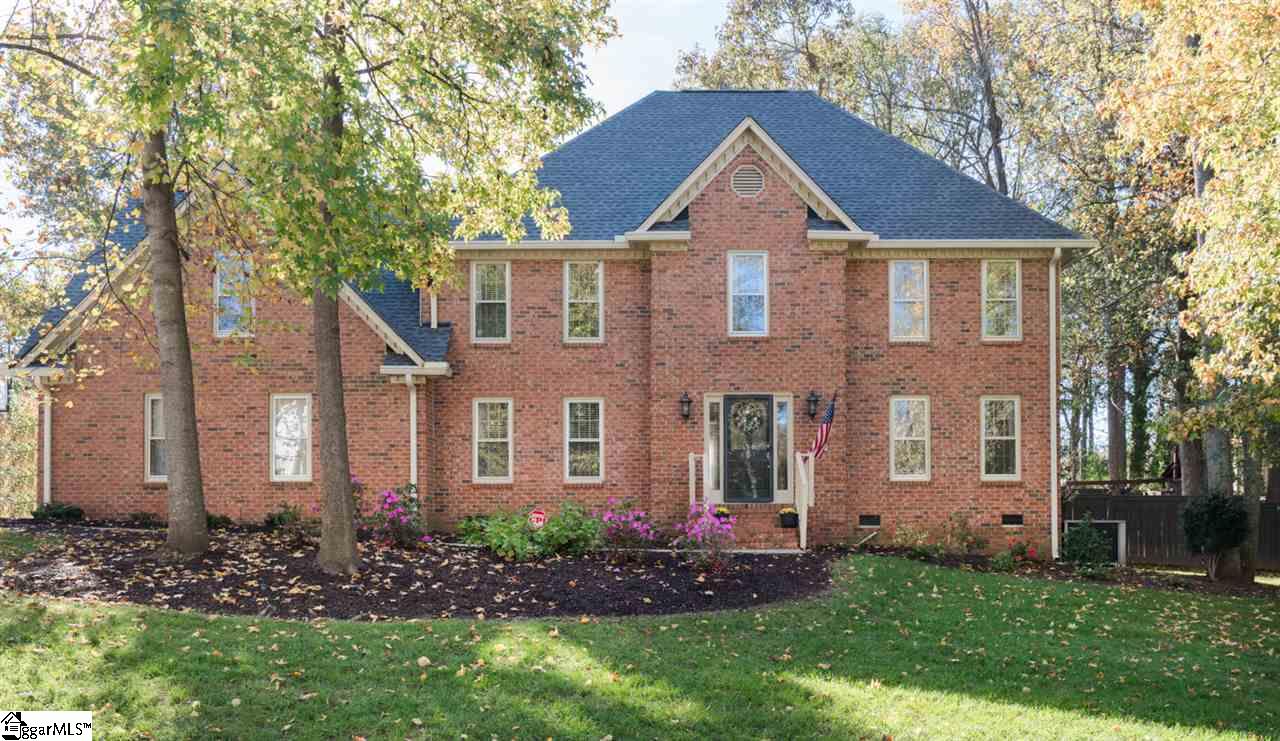 801 East Silverleaf Street Greer, SC 29650 - Photo 1 of 35 Gallery Image 1
