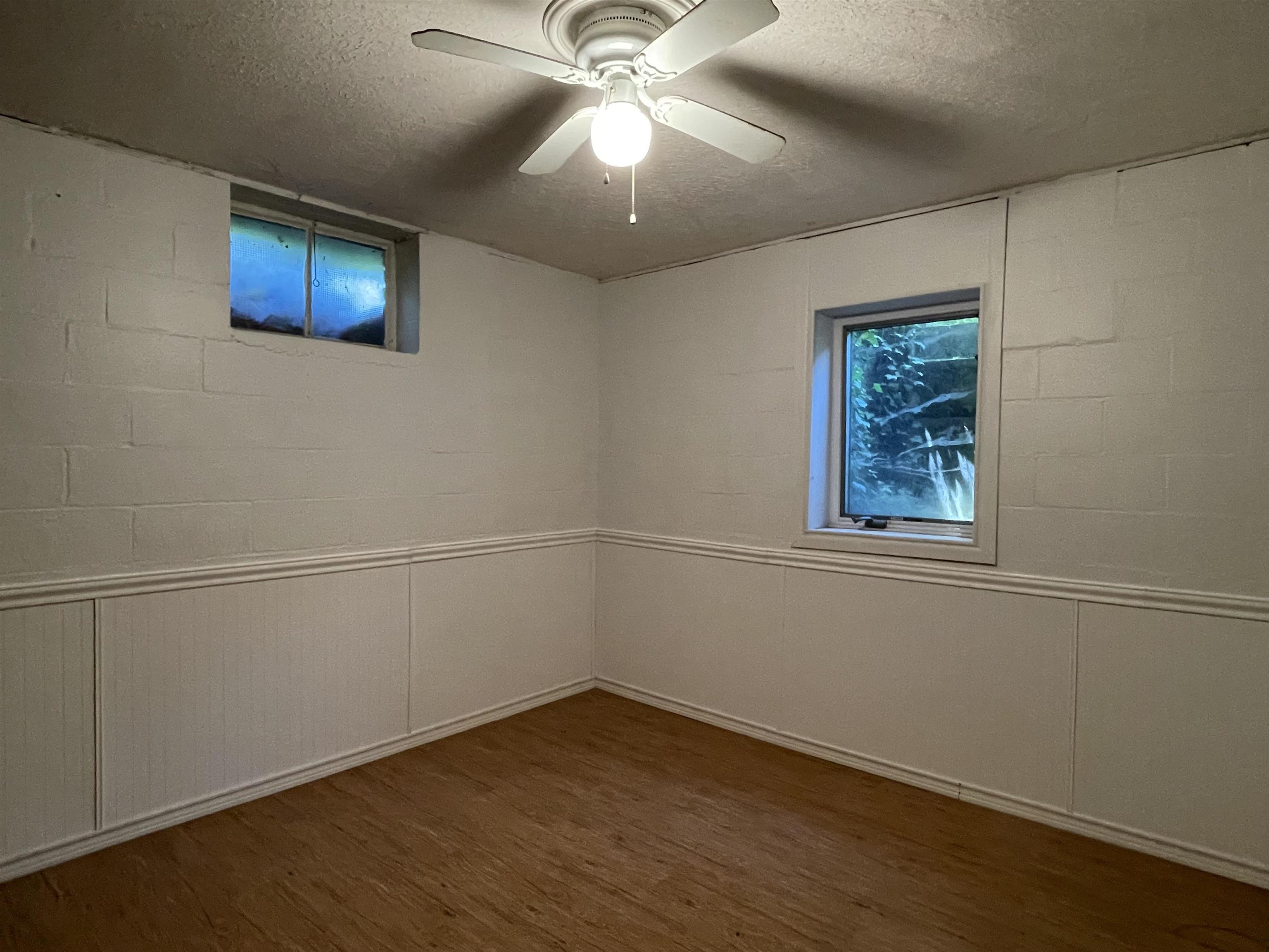 218 John R Boulevard Clare, MI 48617 - Photo 48 of 64 1901361-47.JPG