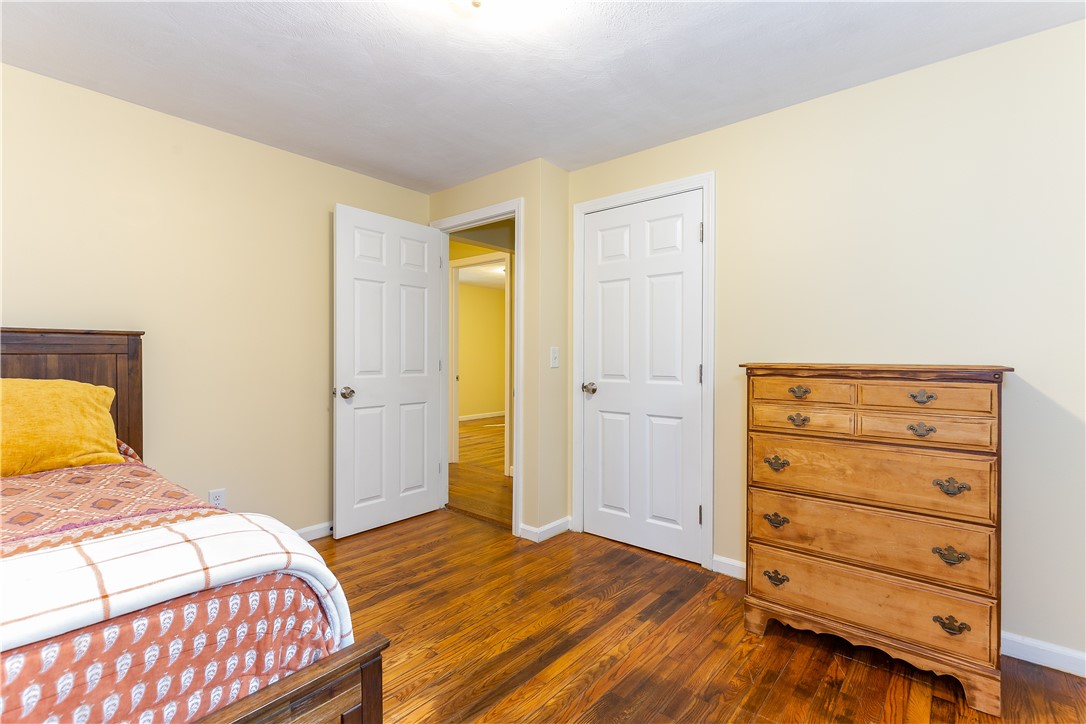 1083 Sisson Road Coventry, RI 02827 - Photo 11 of 25