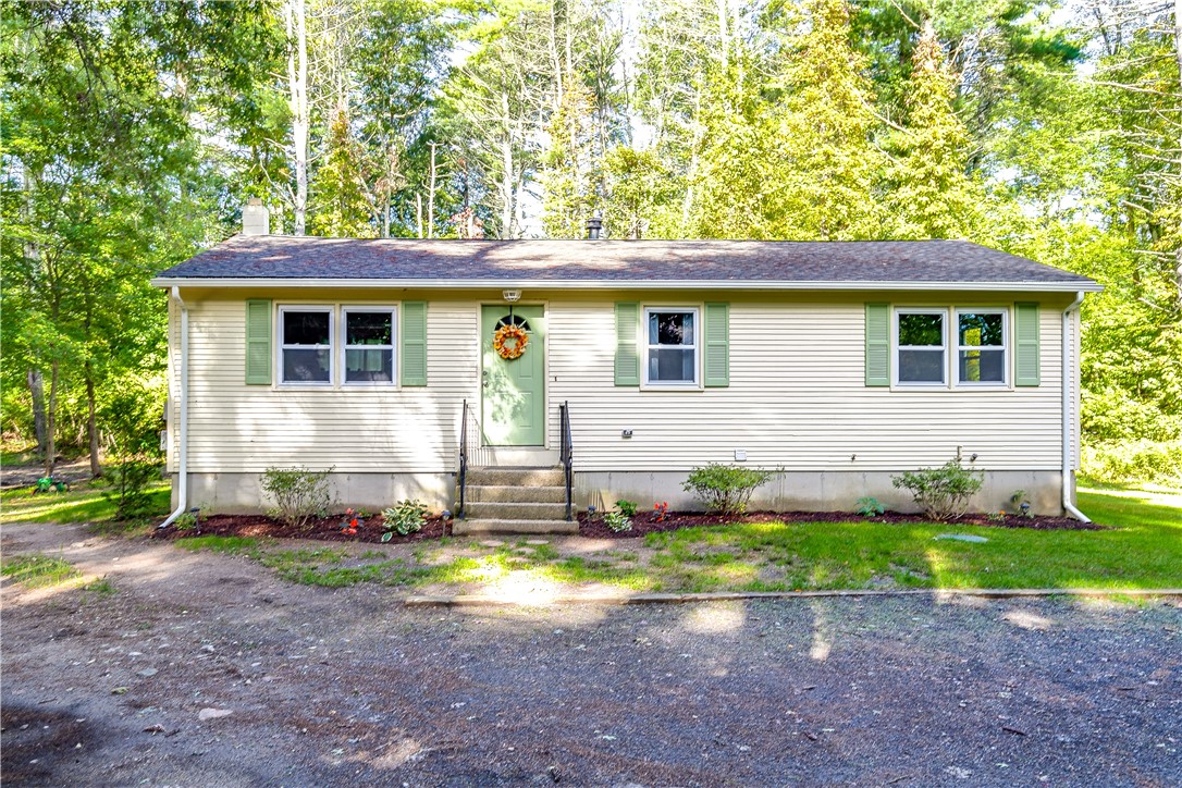 1083 Sisson Road Coventry, RI 02827 - Photo 2 of 25