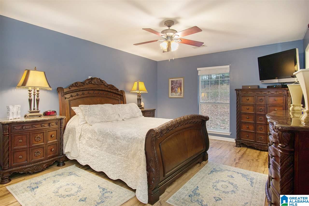 330 17th Street Calera, AL 35040 - Photo 13 of 30