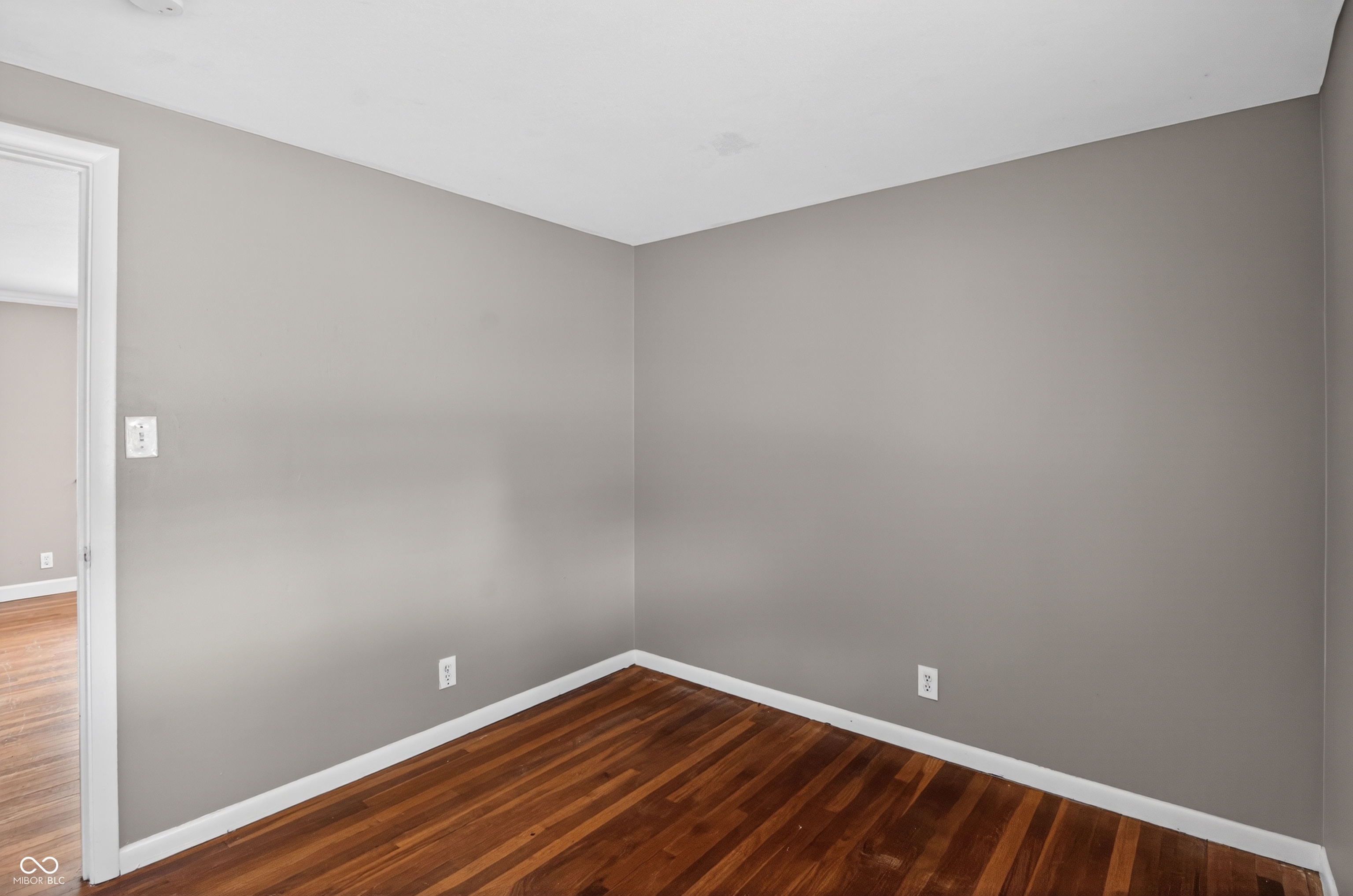 9123 Trinity Place Indianapolis, IN 46229 - Photo 11 of 40