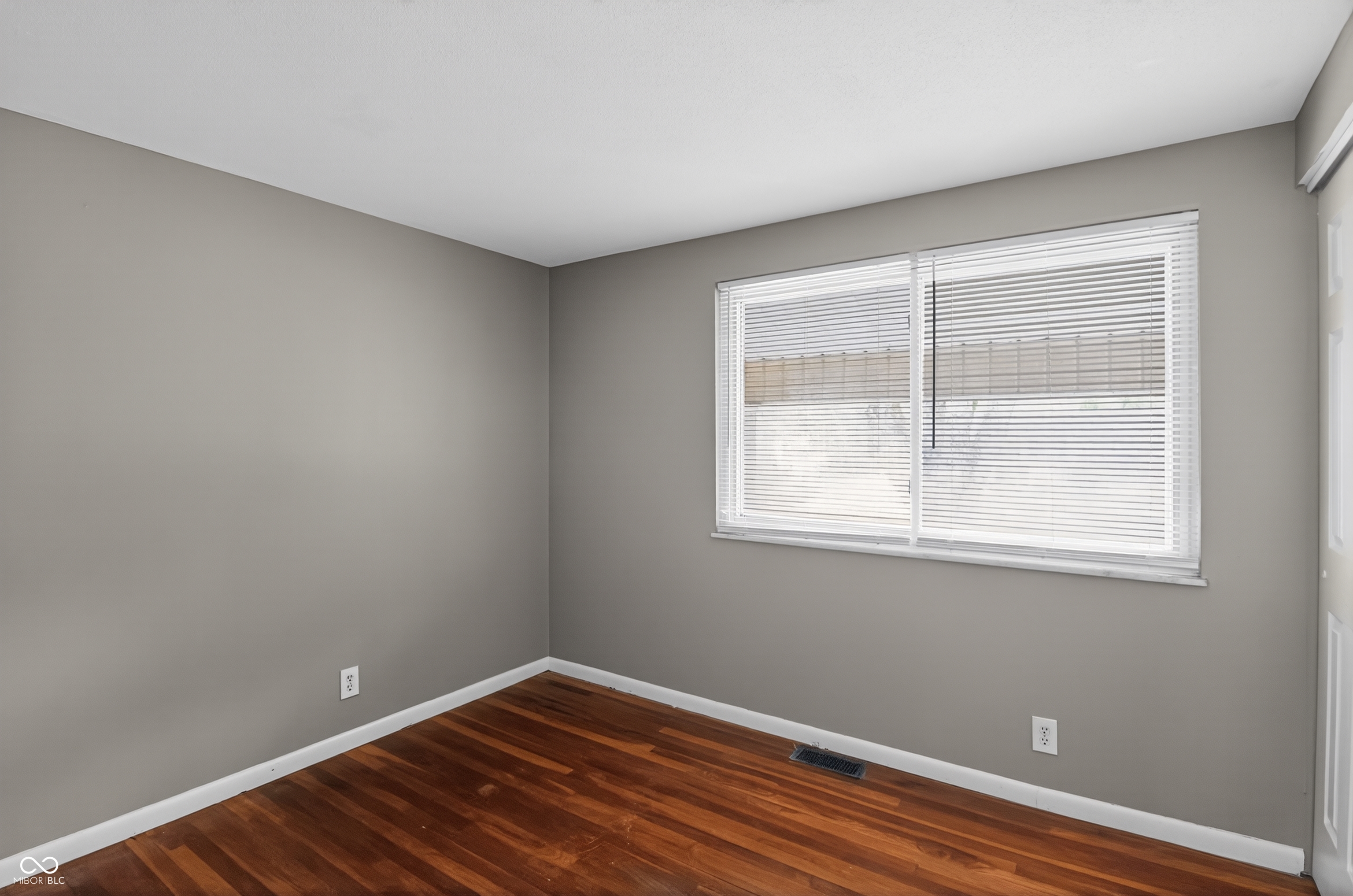 9123 Trinity Place Indianapolis, IN 46229 - Photo 14 of 40