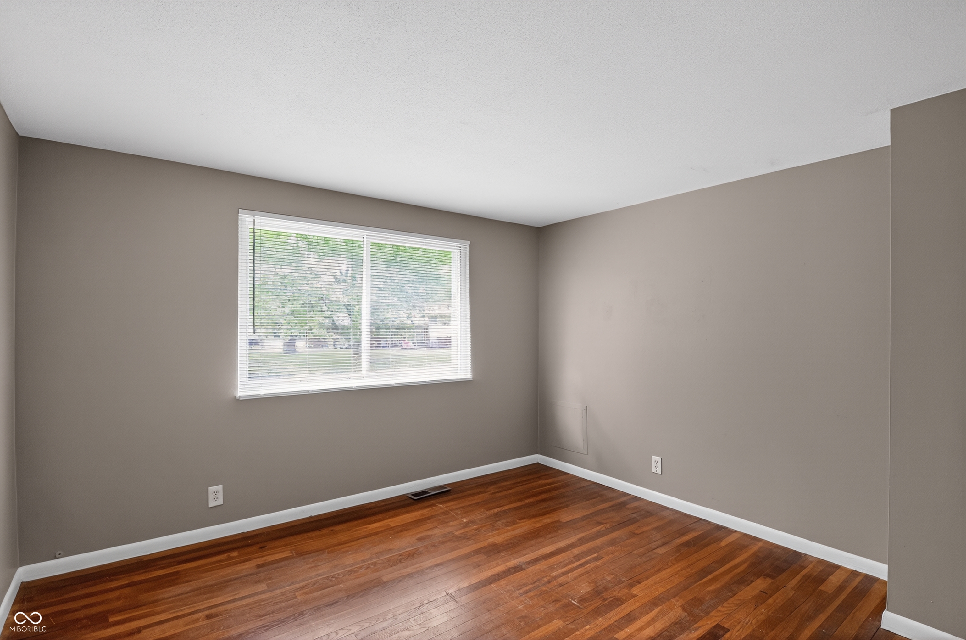 9123 Trinity Place Indianapolis, IN 46229 - Photo 22 of 40