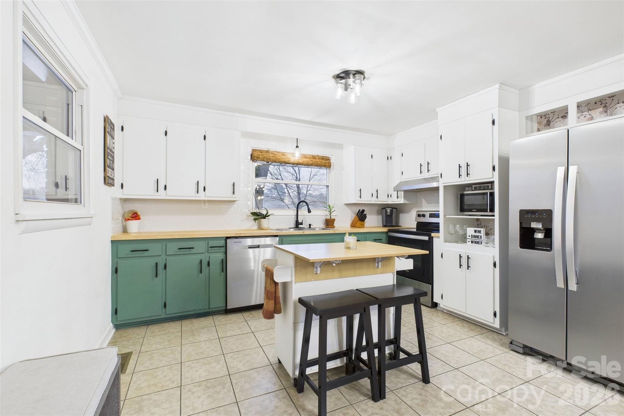 3115 Falling Creek Road Hickory, NC 28601 - Photo 12 of 35