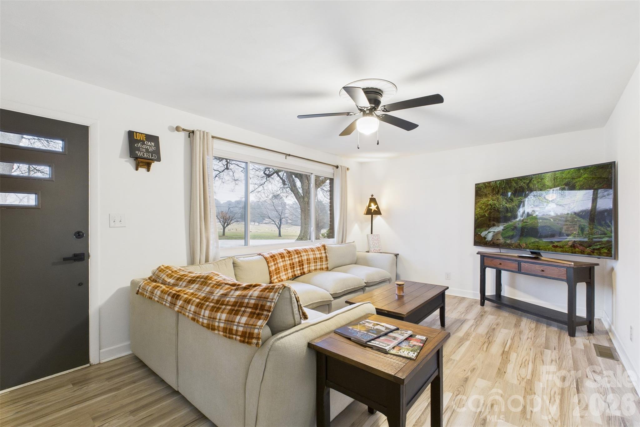 3115 Falling Creek Road Hickory, NC 28601 - Photo 4 of 35