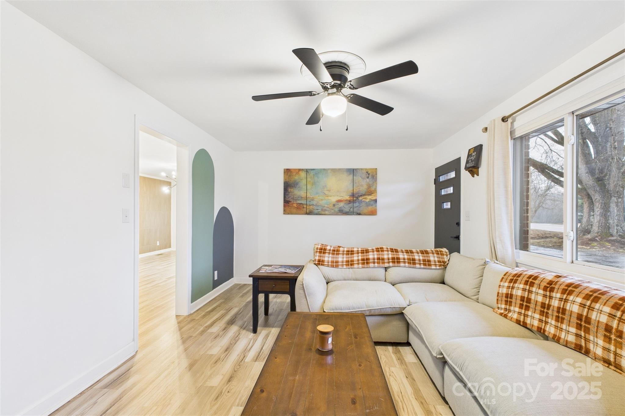 3115 Falling Creek Road Hickory, NC 28601 - Photo 5 of 35