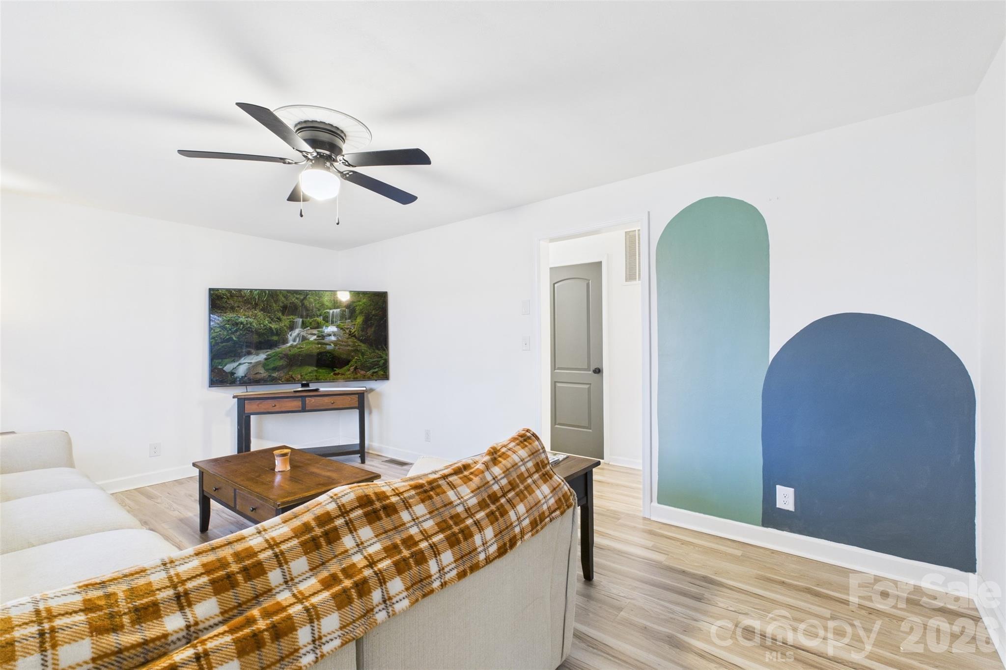 3115 Falling Creek Road Hickory, NC 28601 - Photo 5 of 35