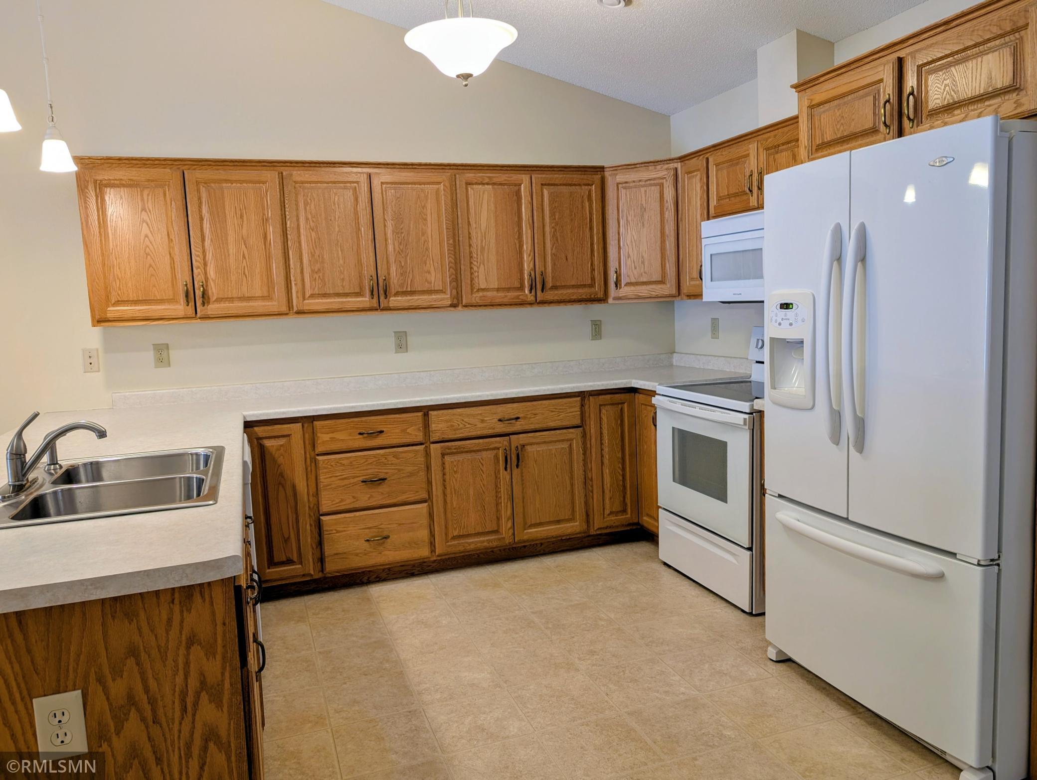 434 4th Street South, Unit 1 Long Prairie, MN 56347 - Photo 7 of 37