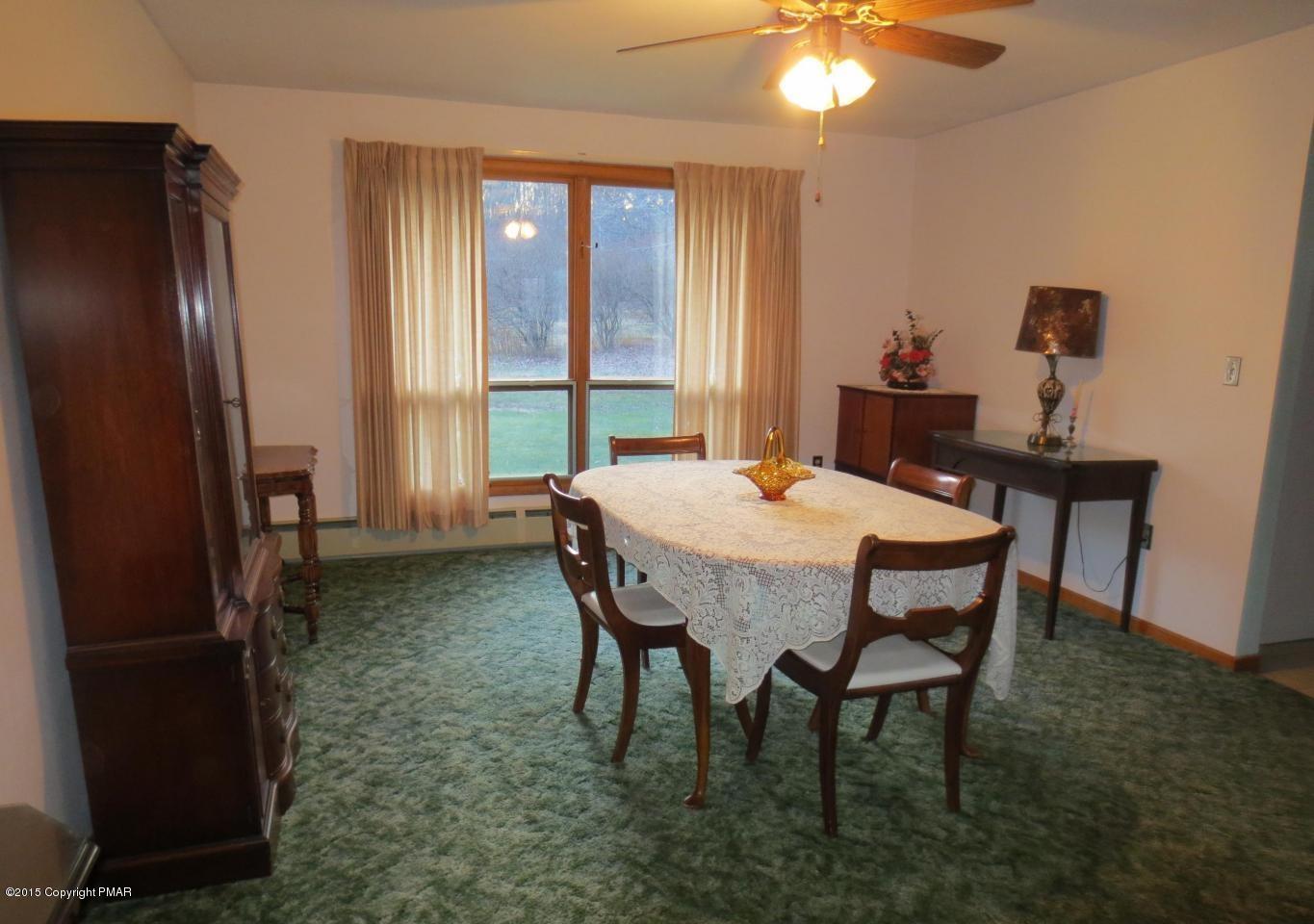 60 Benjamin Road Lake Ariel, PA 18436 - Photo 3 of 18 3