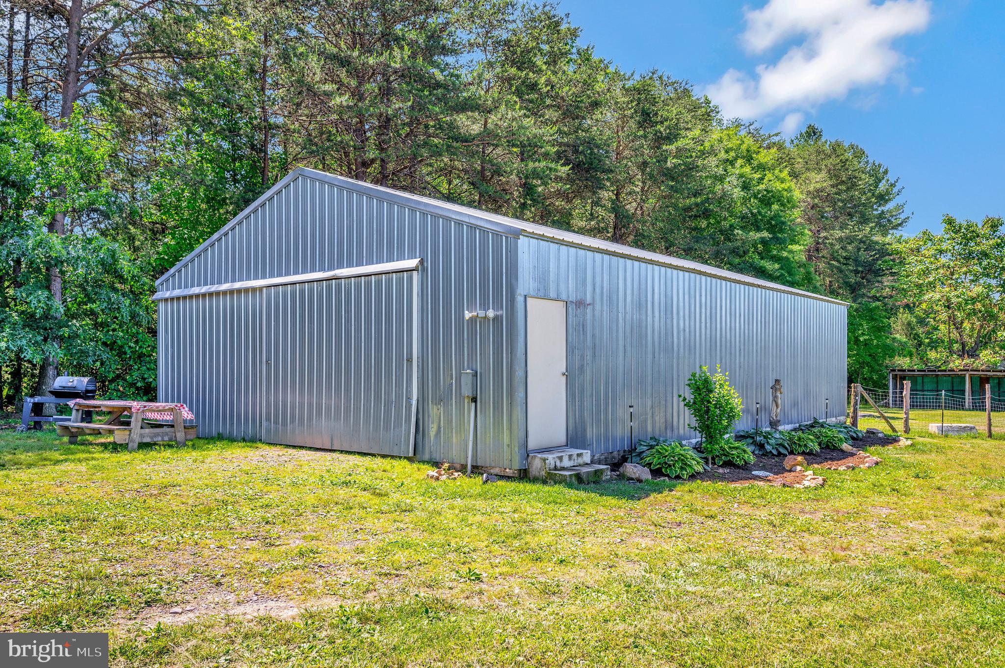 34134 Parker Road Locust Grove, VA 22508 - Photo 12 of 48 48ft x 30ft Metal Garage