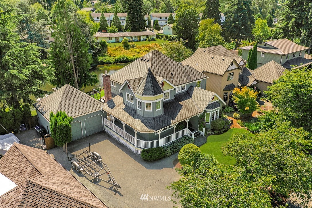 11113 Northeast 174th Street Bothell, WA 98011 - Photo 2 of 25