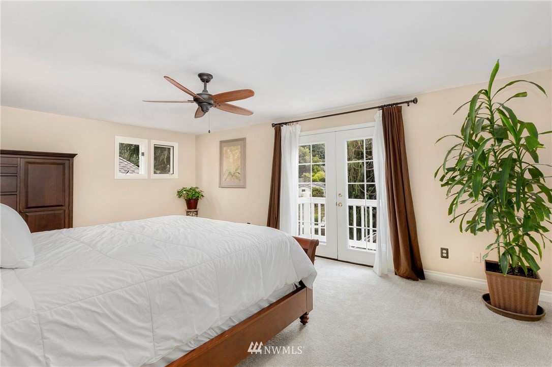 11113 Northeast 174th Street Bothell, WA 98011 - Photo 14 of 25