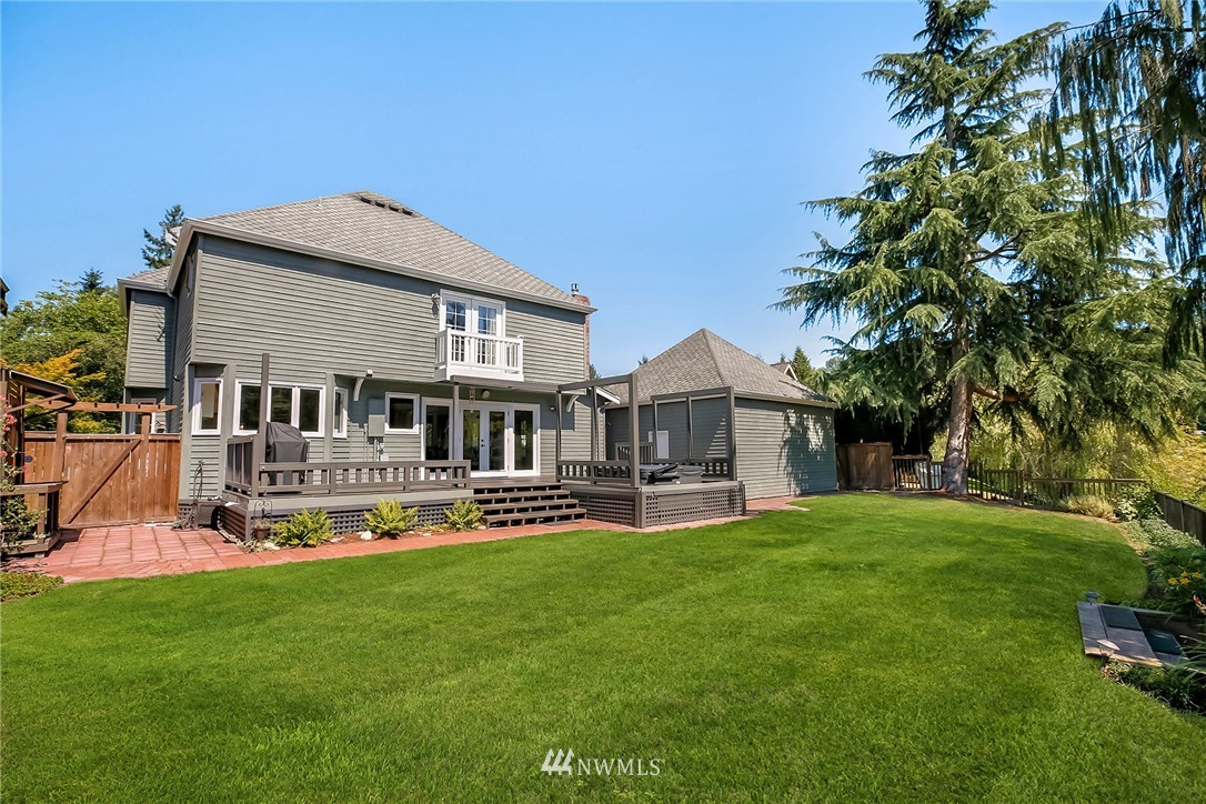 11113 Northeast 174th Street Bothell, WA 98011 - Photo 22 of 25